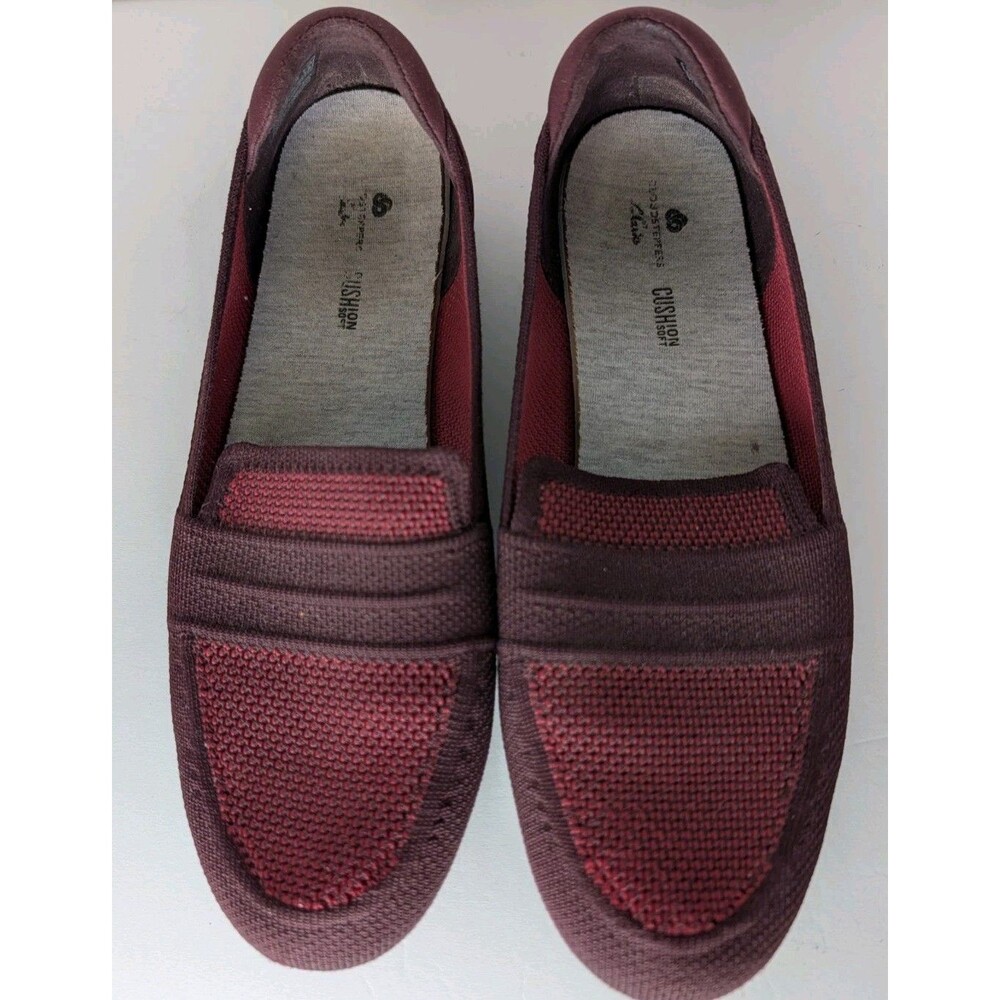Clarks Women's Shoes Cloudsteppers Red Loafers Slip On Flats Size 8M Memory Foam